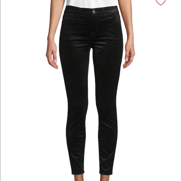 7 For All Mankind Denim - 7FAM NWT Gwenevere velvet skinny 26 💥